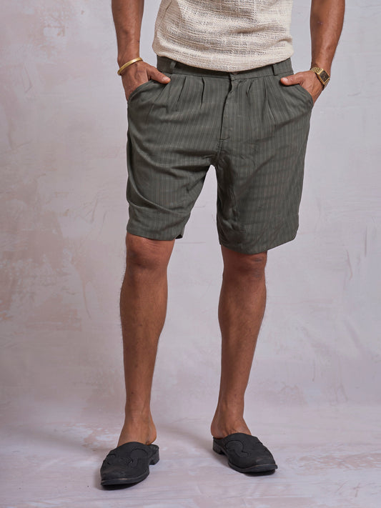 Khaki Casual Shorts - image 2