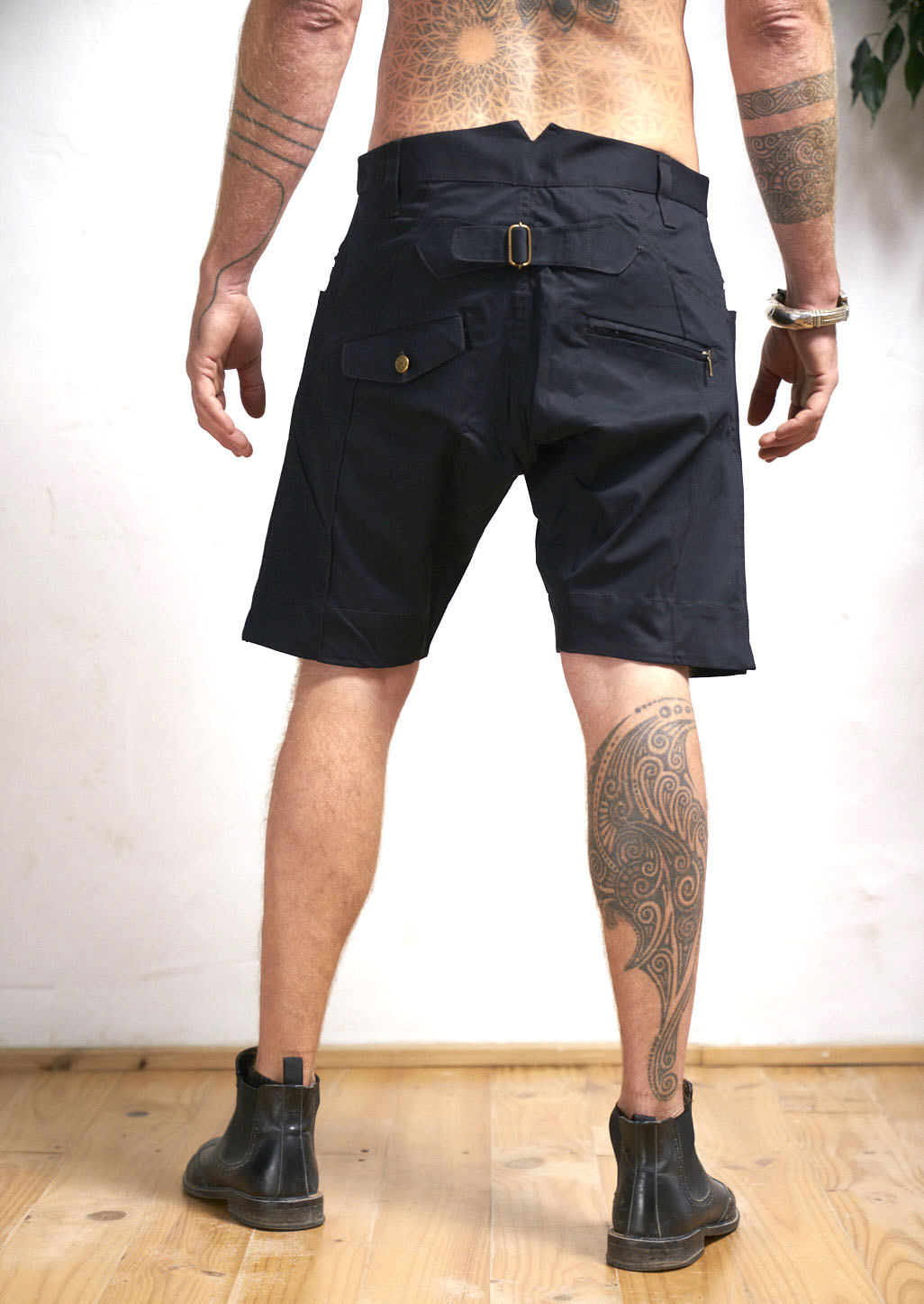 Black Ibiza Shorts - image 6