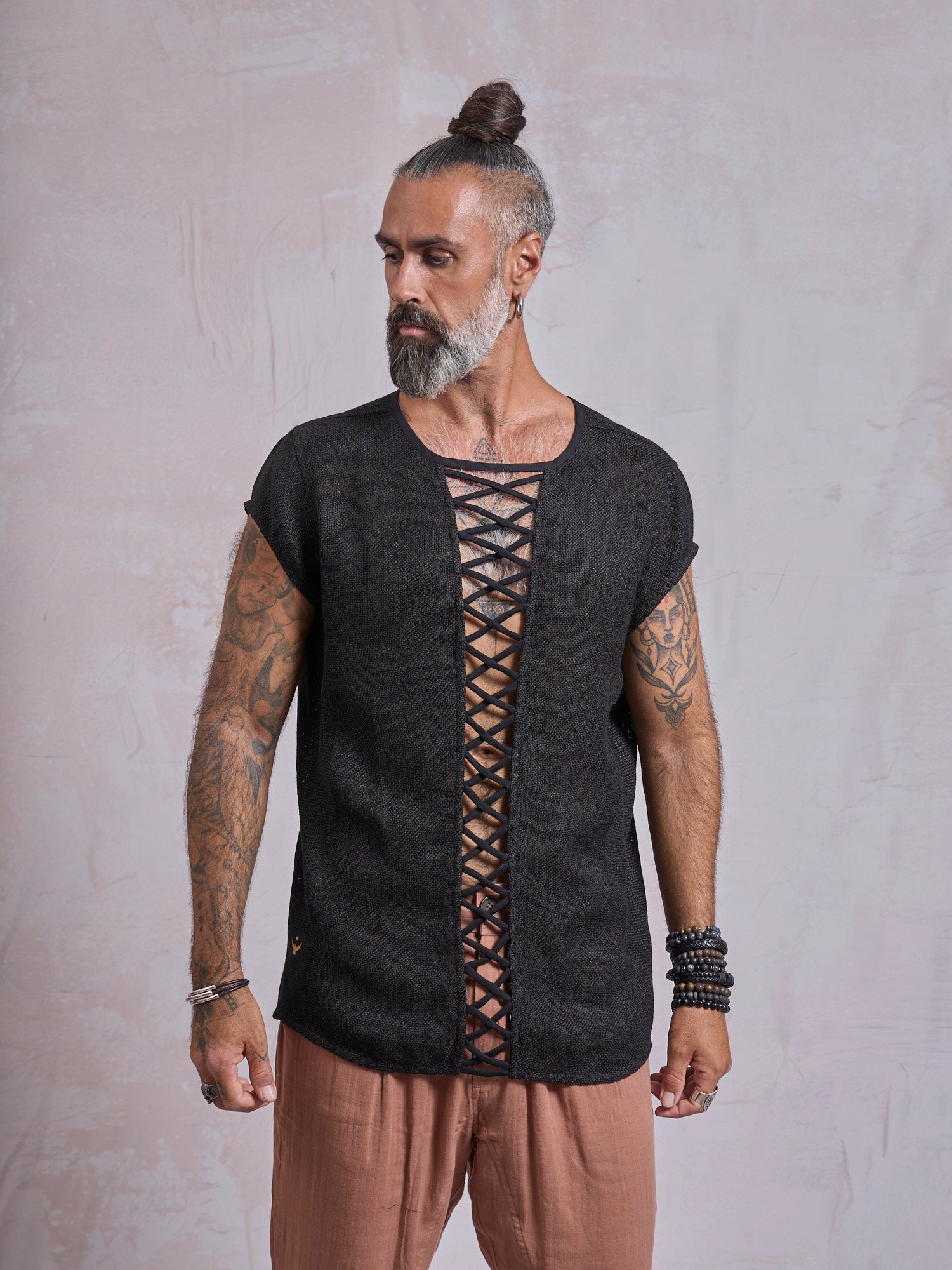 Black Lion Top - image 5
