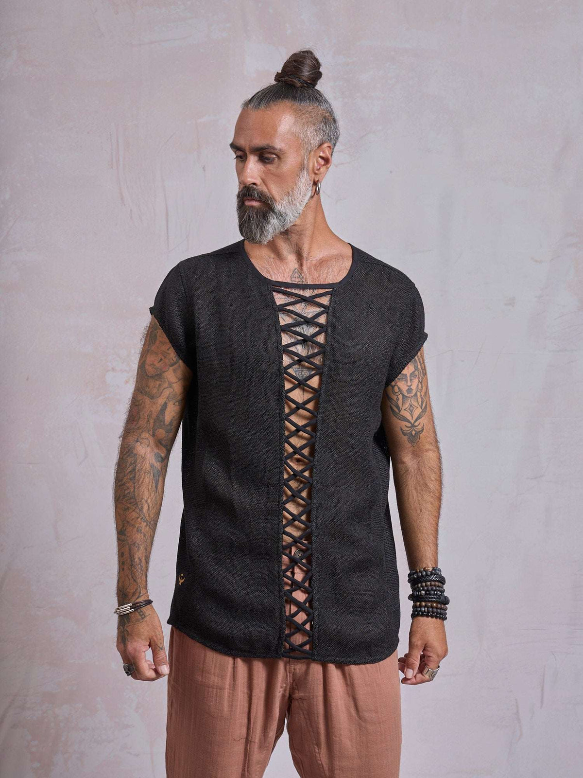 Black Lion Top - image 5