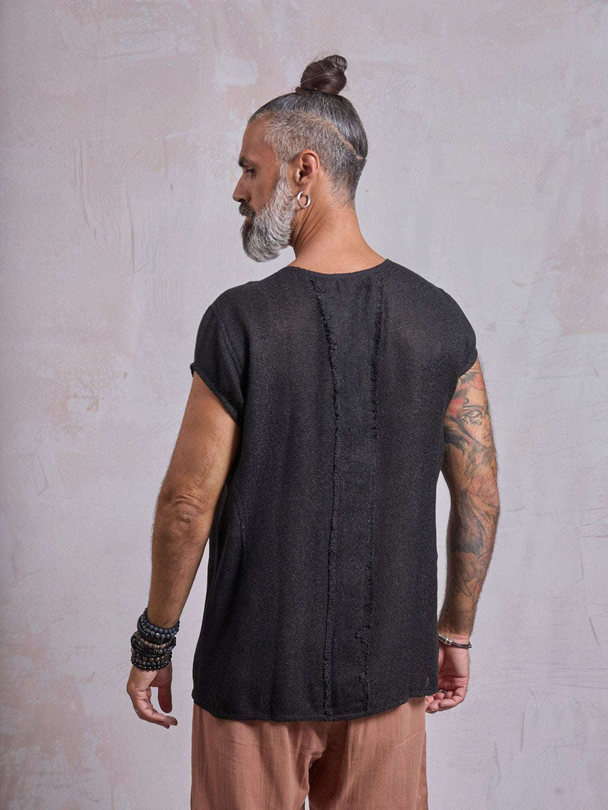 Black Lion Top - image 7